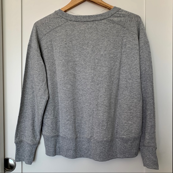 2021 Disneyland Park Women Pullover - Picture 2 of 6